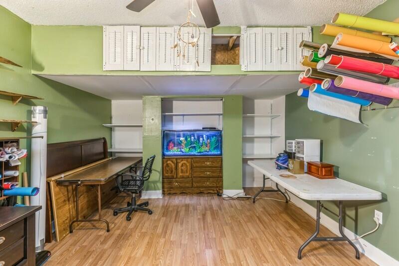 131 E Walker Circle