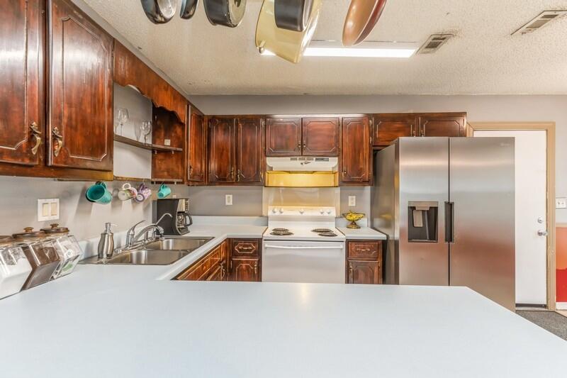 131 E Walker Circle