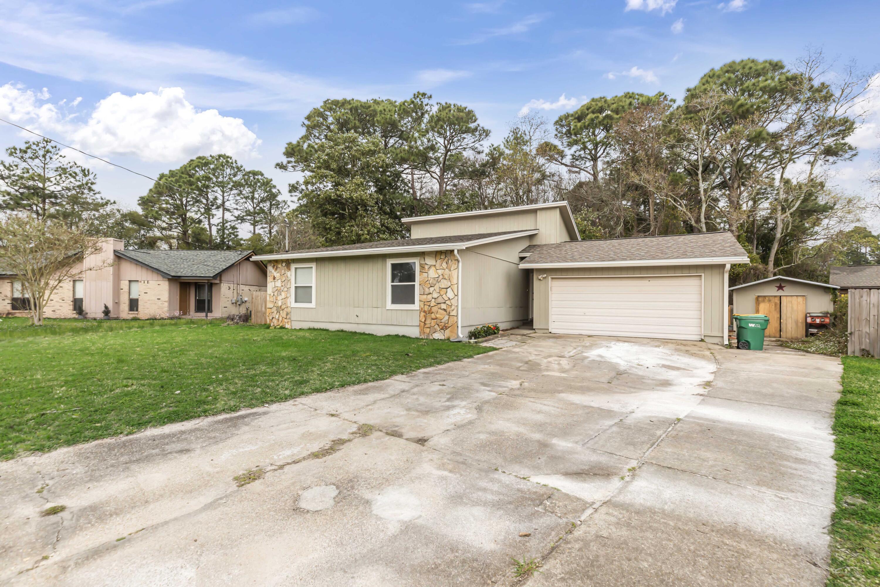231 Seville Circle