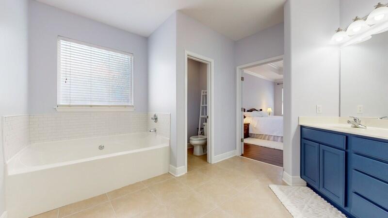 534 Symphony Way