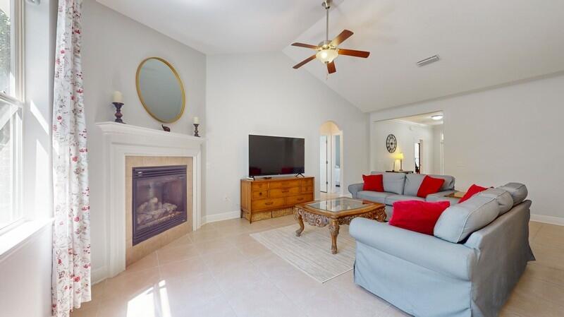 534 Symphony Way