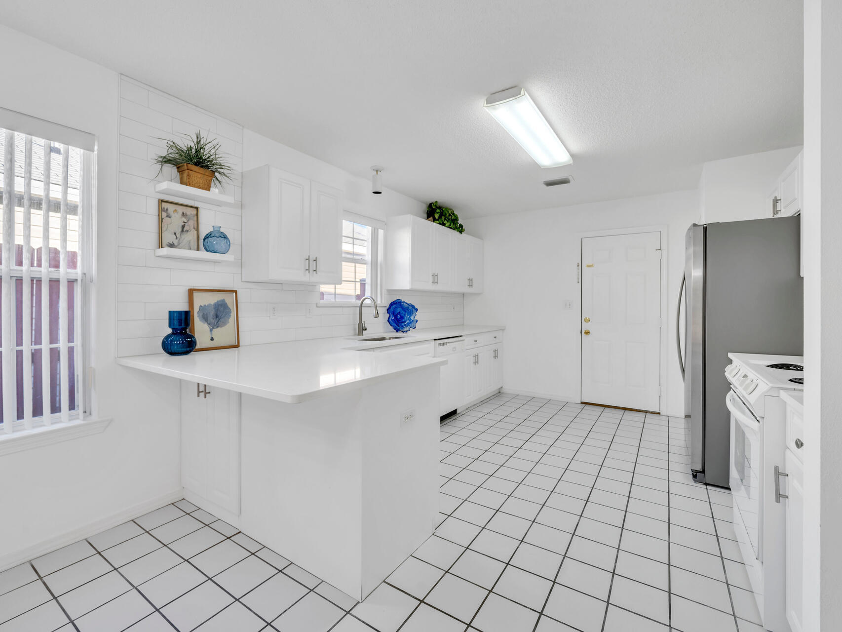 768 Pearl Sand Drive