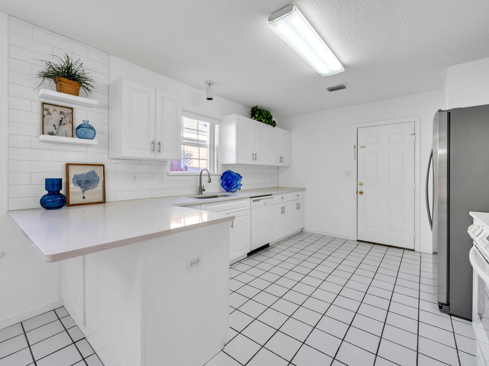 768 Pearl Sand Drive