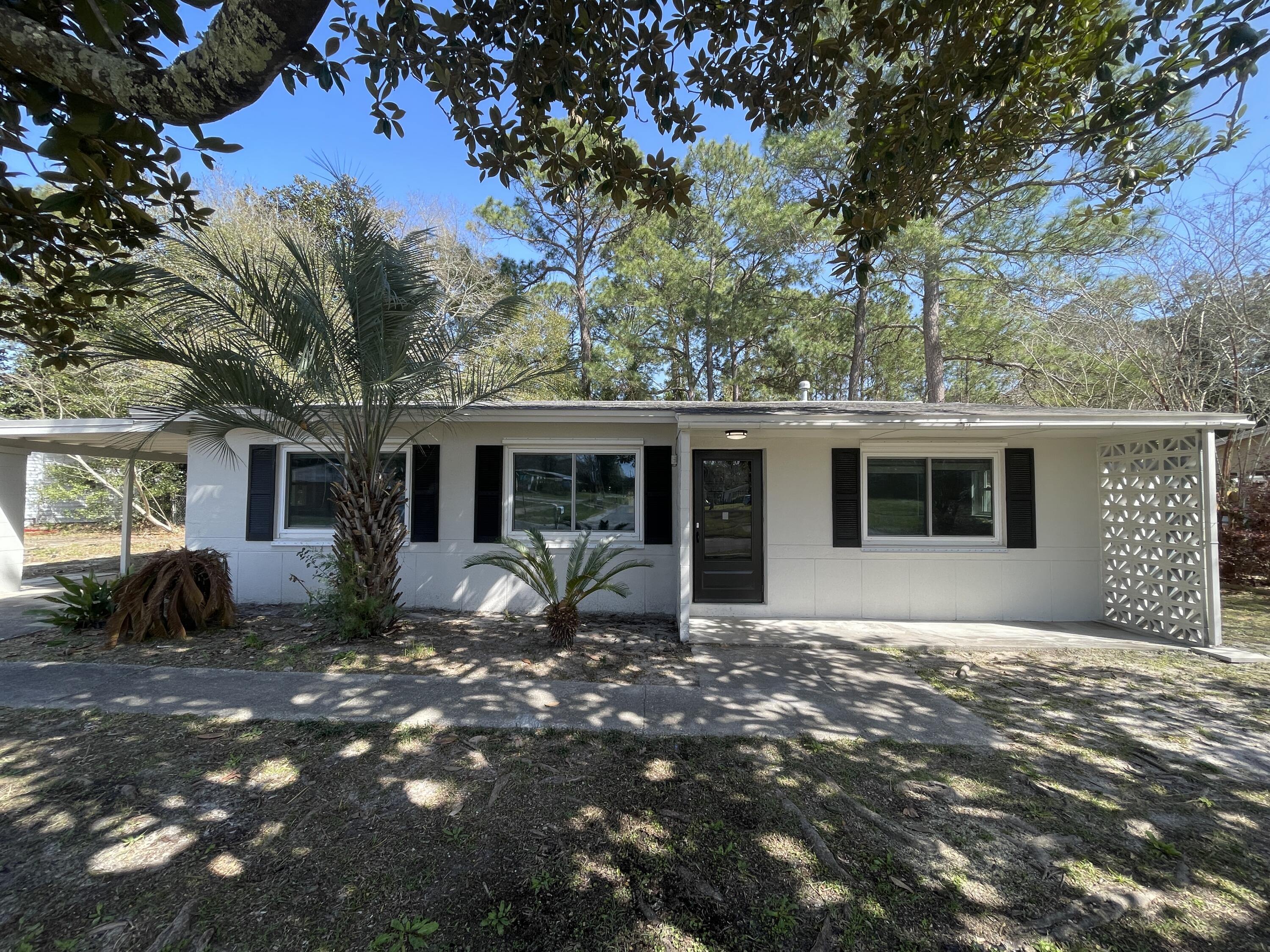 290 Anderson Drive