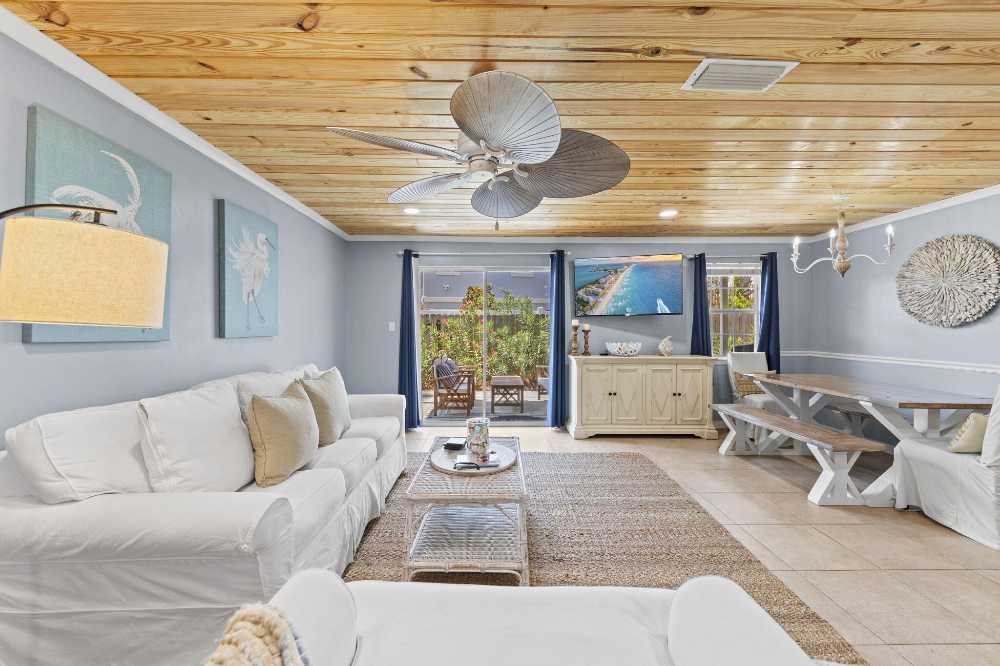 705 Gulf Shore Drive, 401