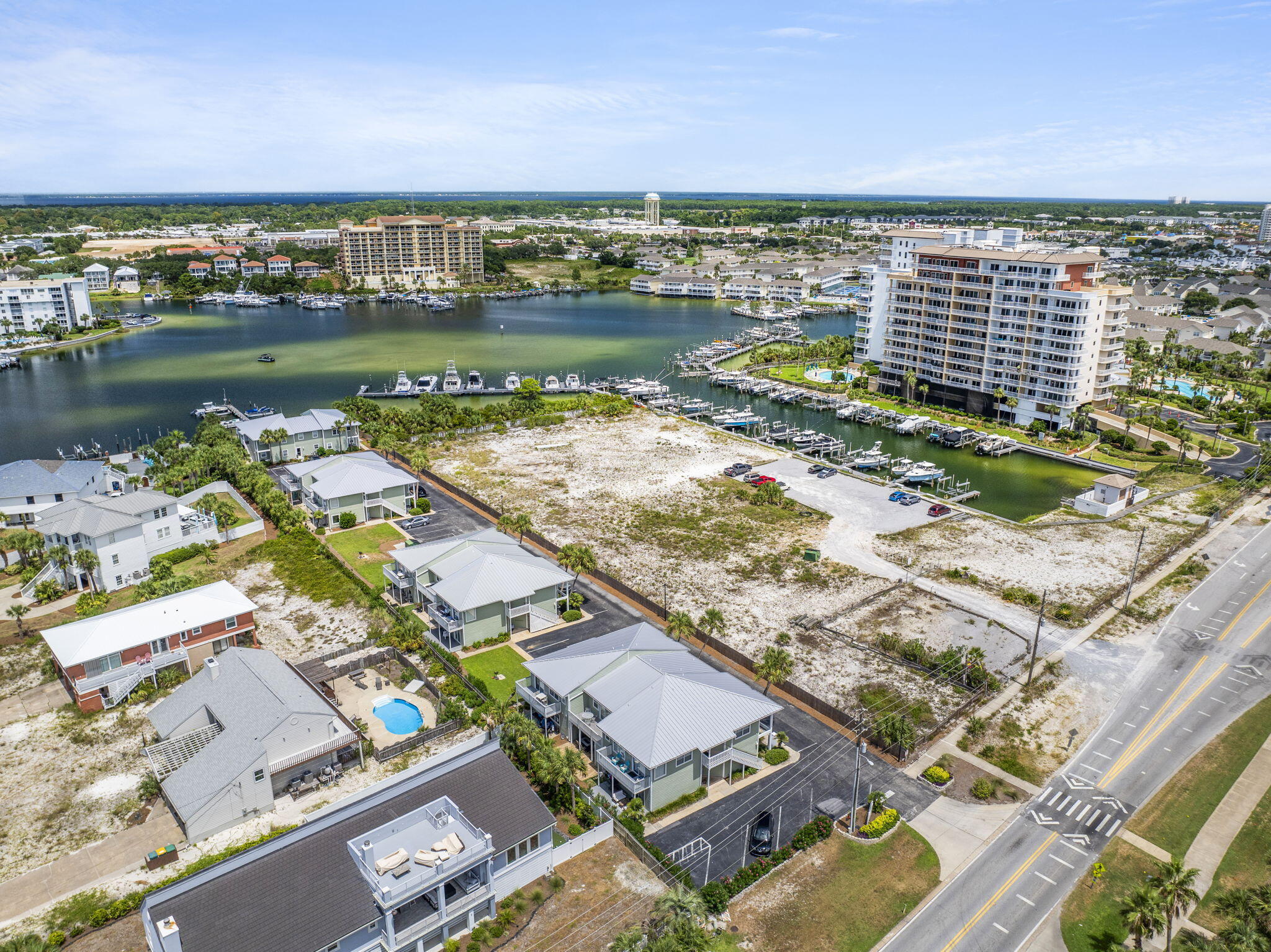 705 Gulf Shore Drive, 401