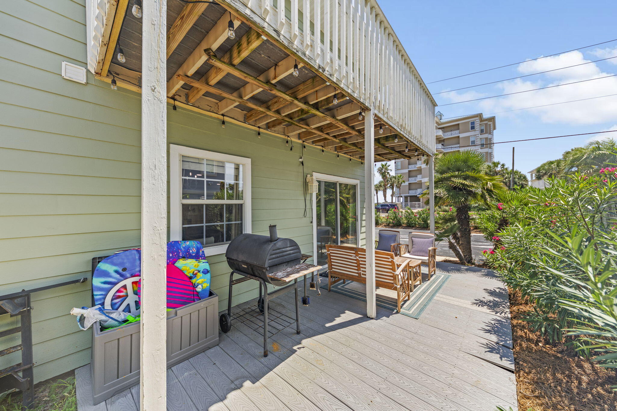 705 Gulf Shore Drive, 401