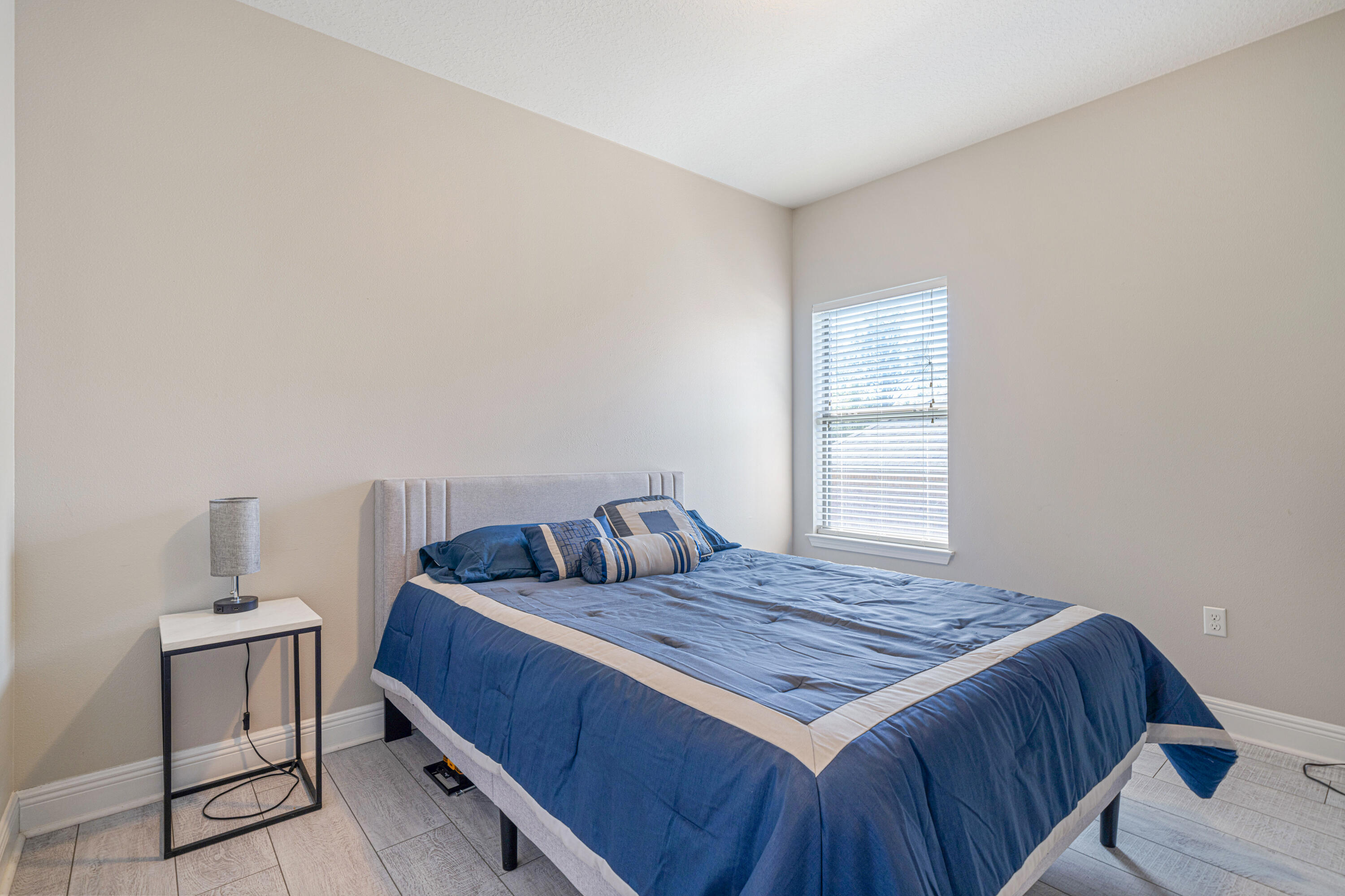 634 Red Fern Road