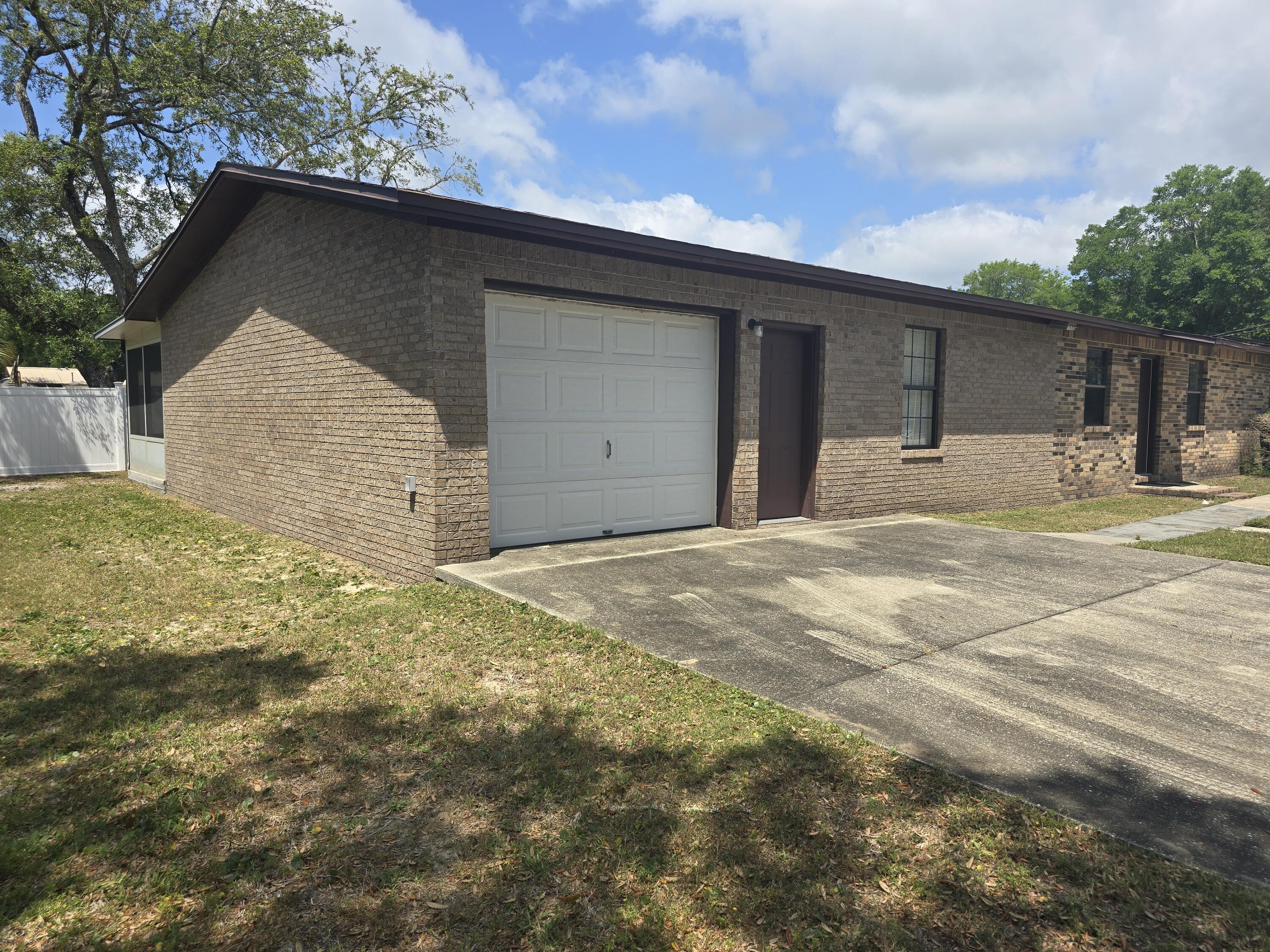 816 Lark Street 5, 6, 7, 8