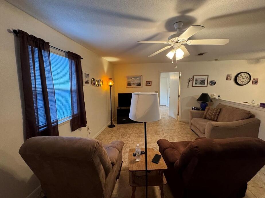 816 Lark Street 5, 6, 7, 8