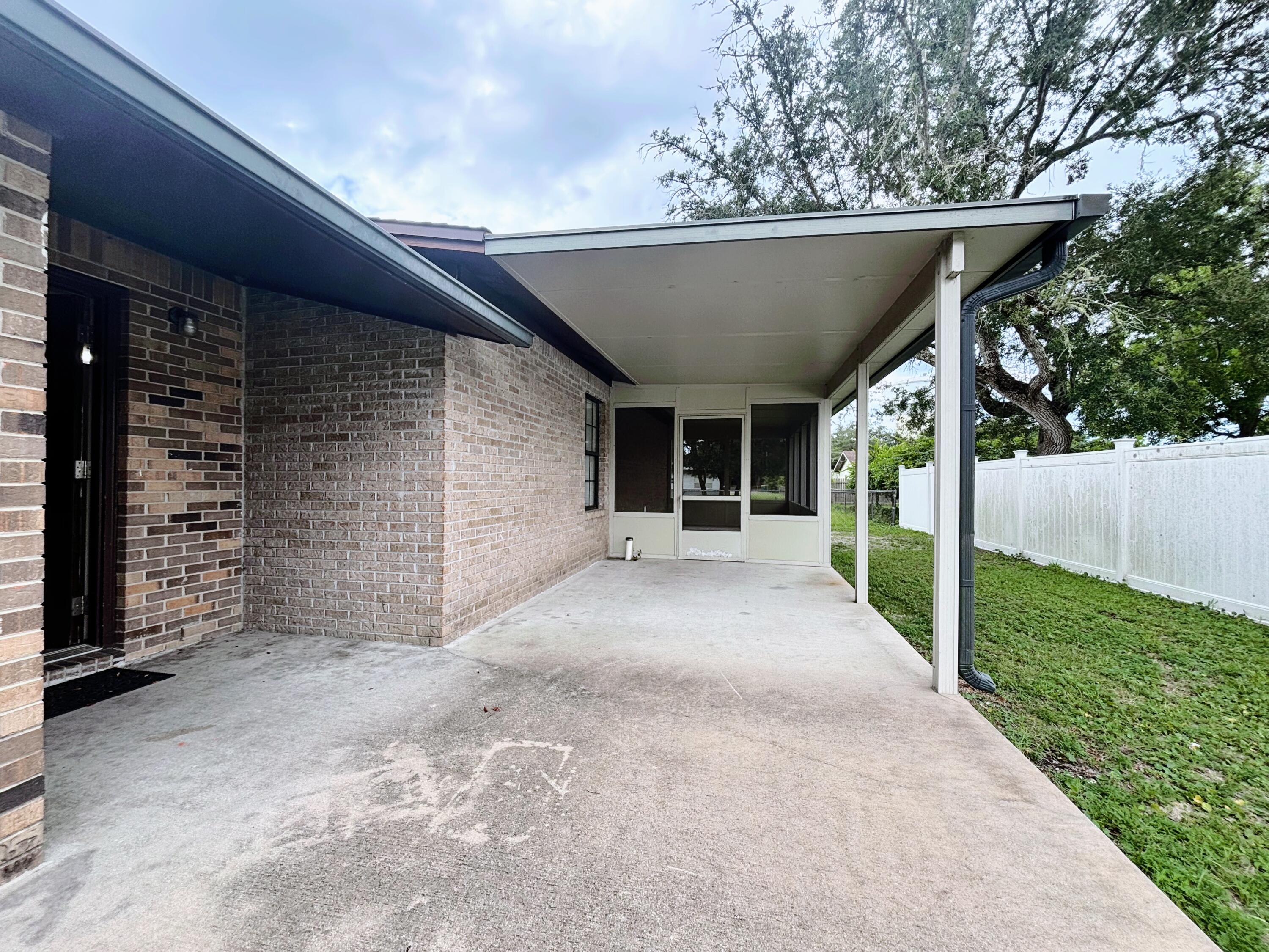 816 Lark Street 5, 6, 7, 8