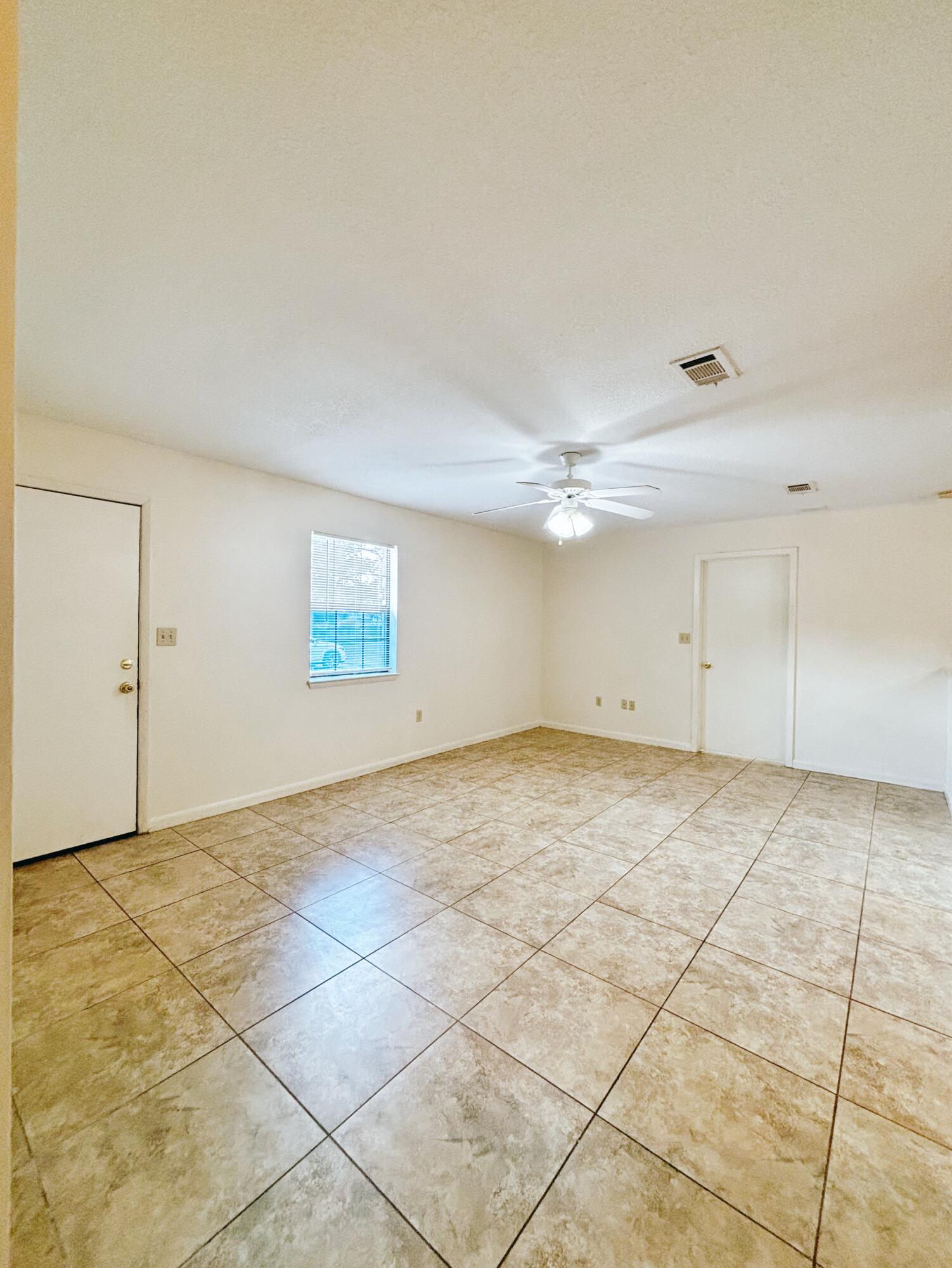 816 Lark Street 5, 6, 7, 8