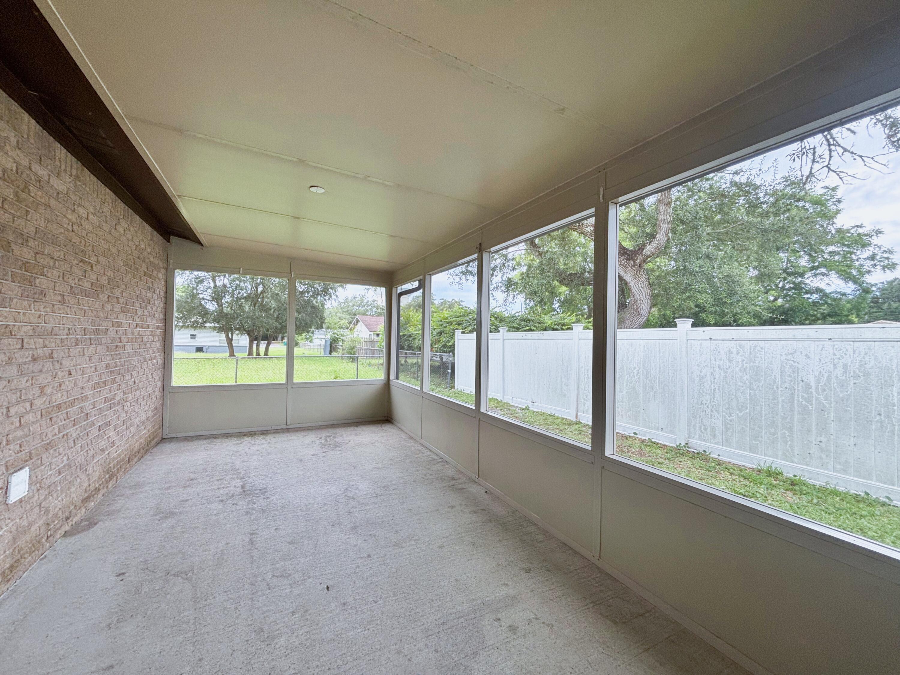 816 Lark Street 5, 6, 7, 8