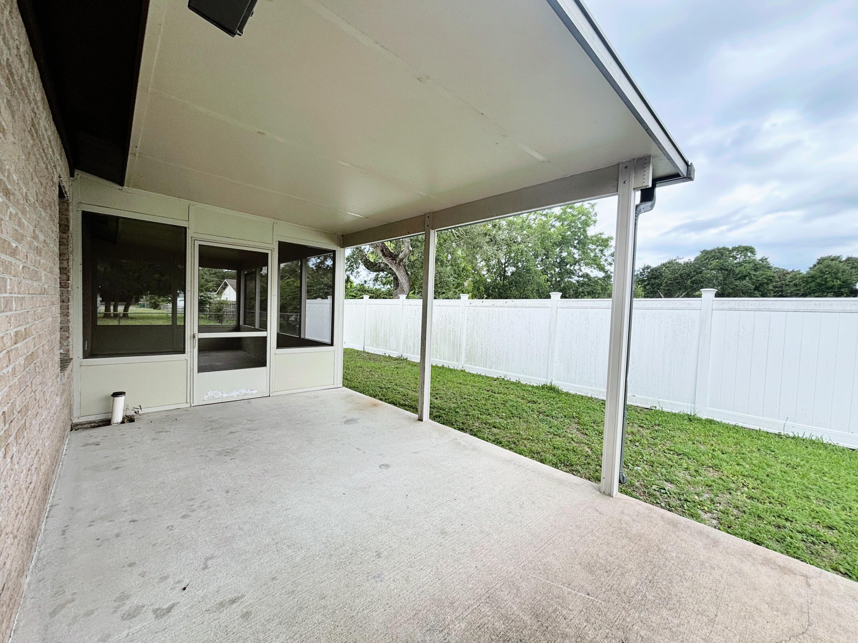 816 Lark Street 5, 6, 7, 8