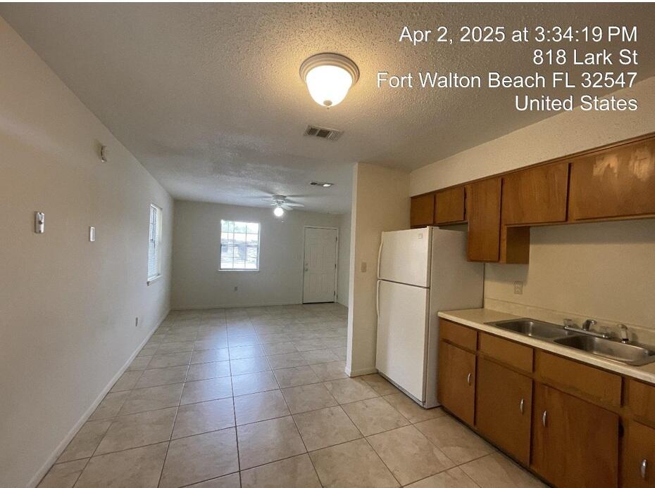 818 Lark Street 1, 2, 3, 4
