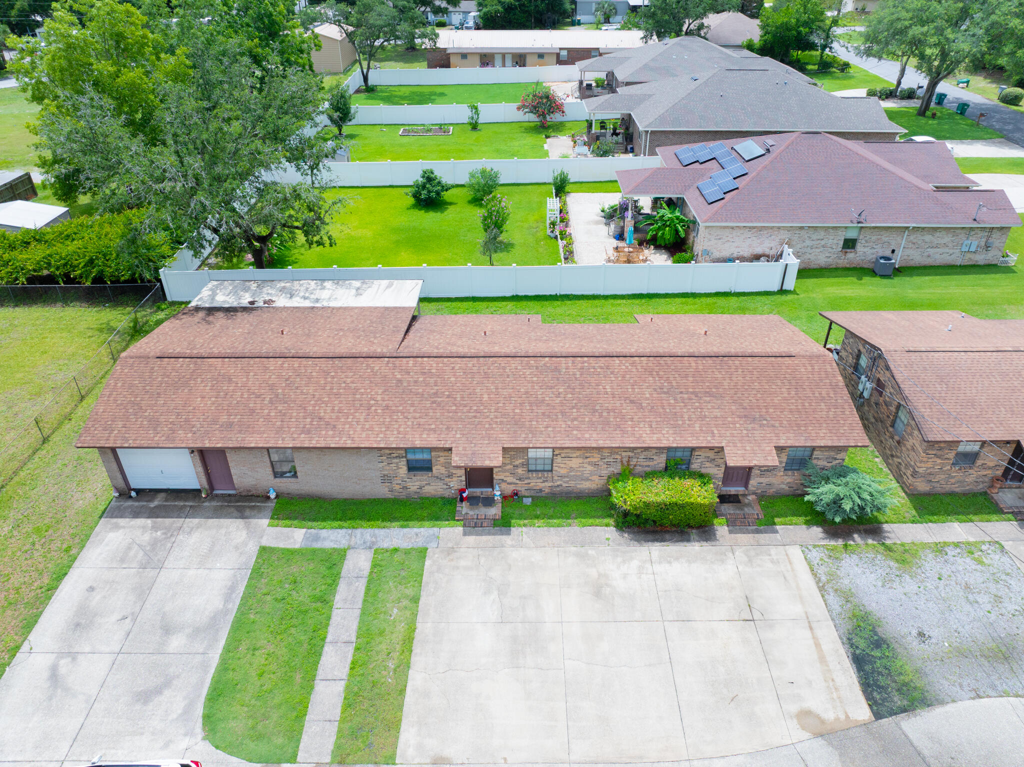 818 Lark Street 1, 2, 3, 4