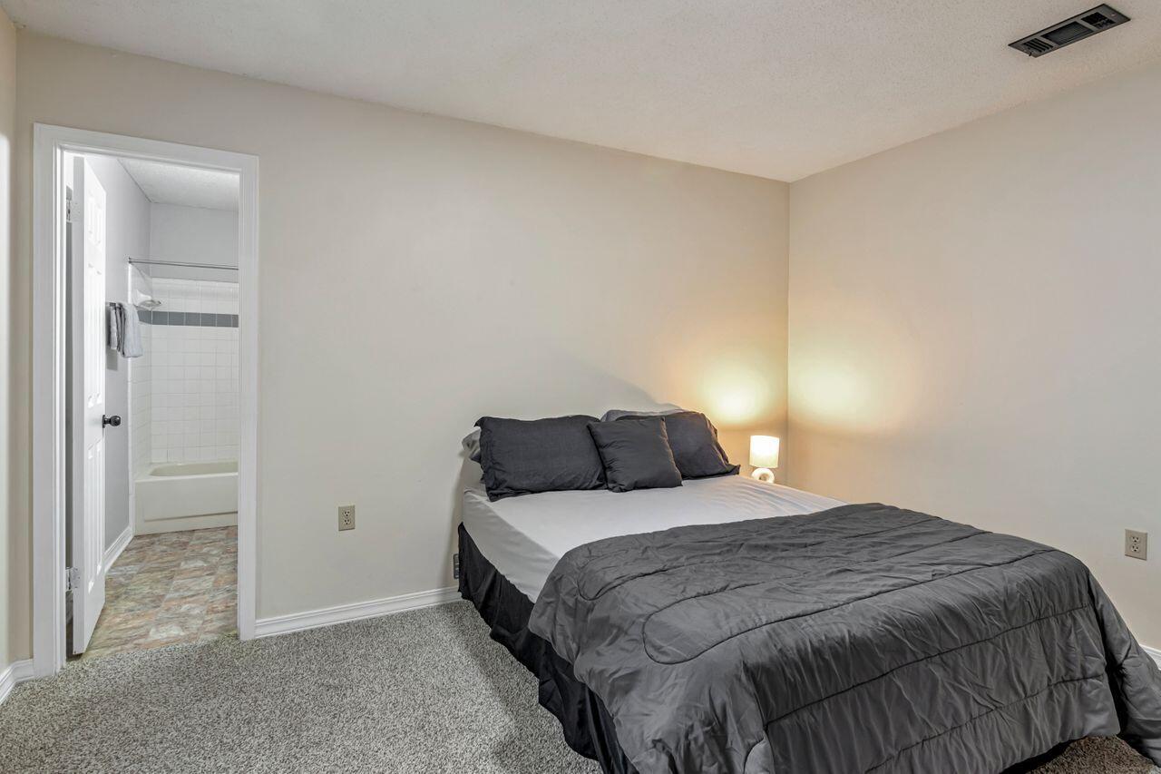 632 Emerald Lane