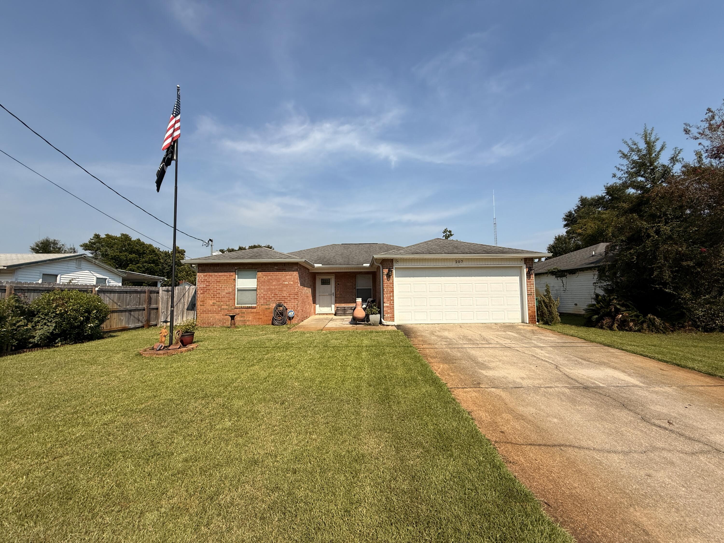 207 Green Drive