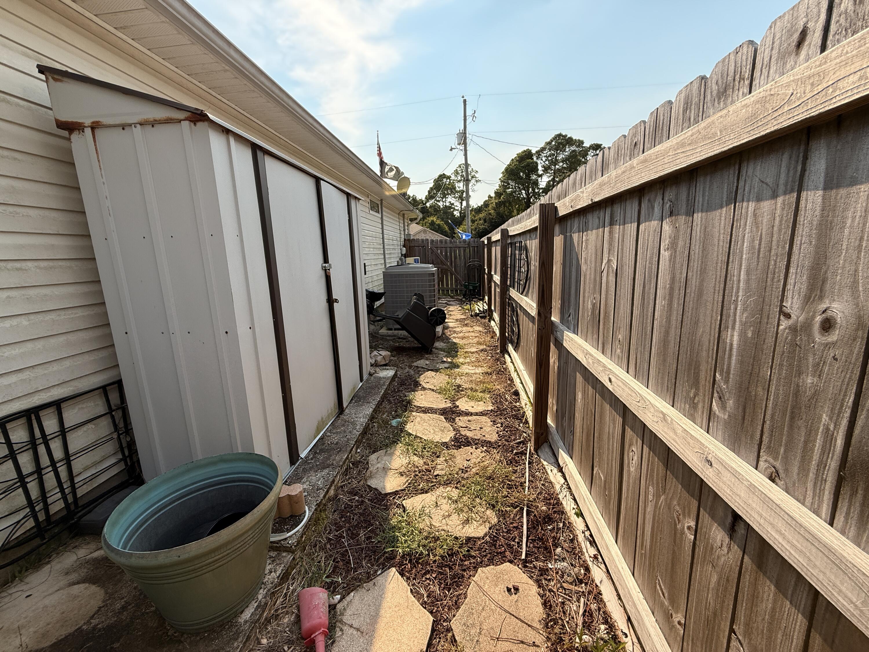 207 Green Drive