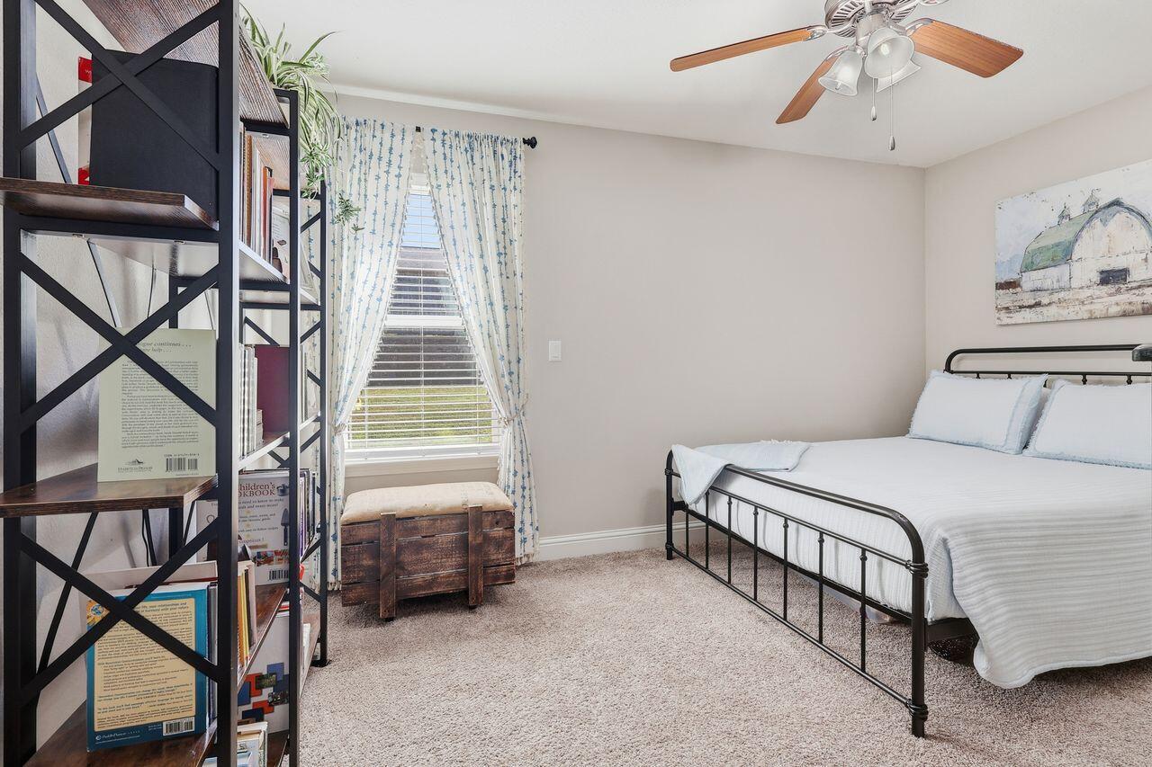 3025 Crown Creek Circle