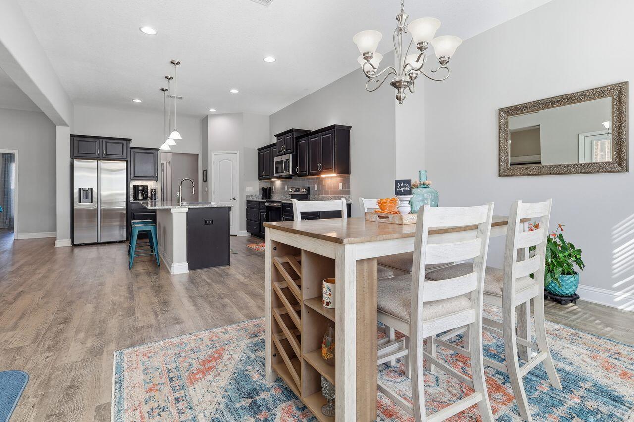 3025 Crown Creek Circle