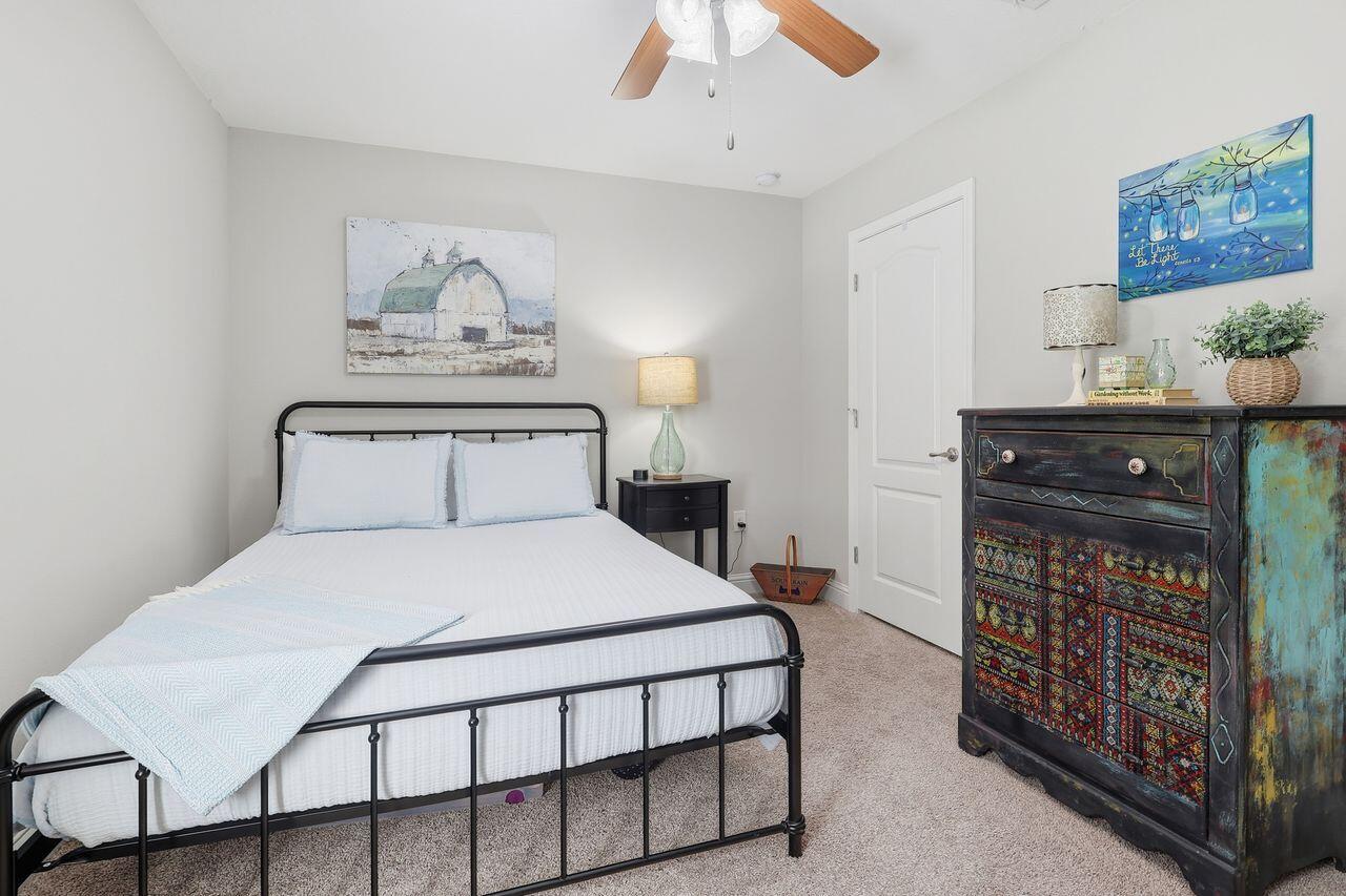 3025 Crown Creek Circle