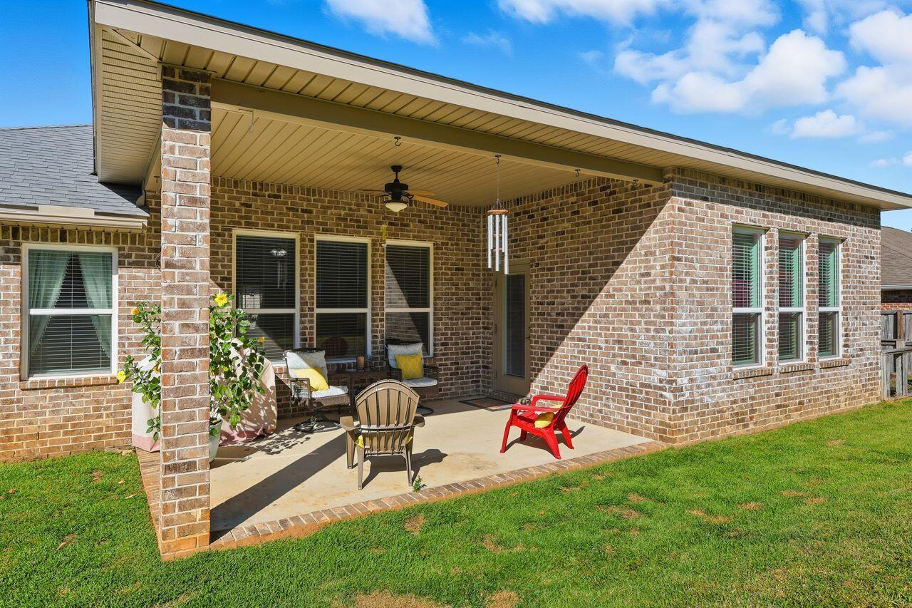 3025 Crown Creek Circle