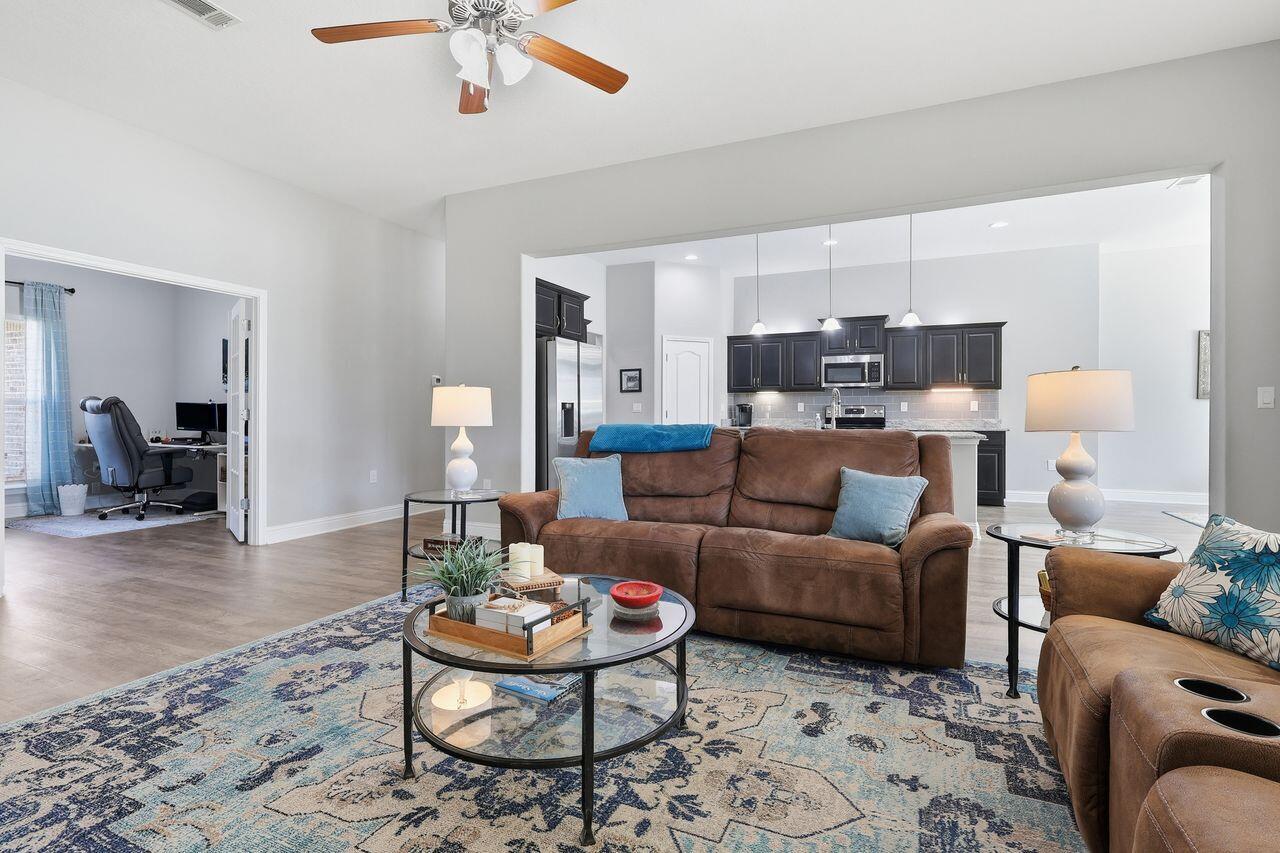 3025 Crown Creek Circle