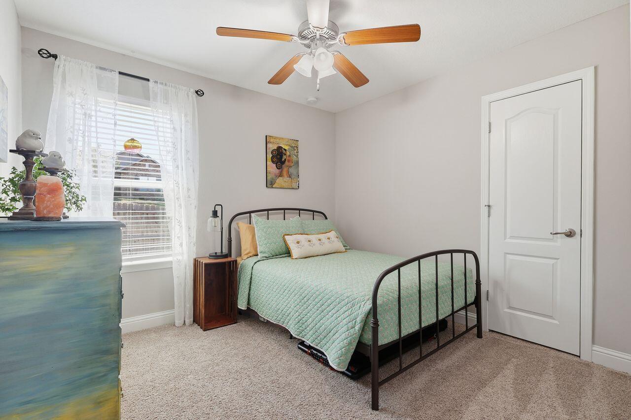 3025 Crown Creek Circle