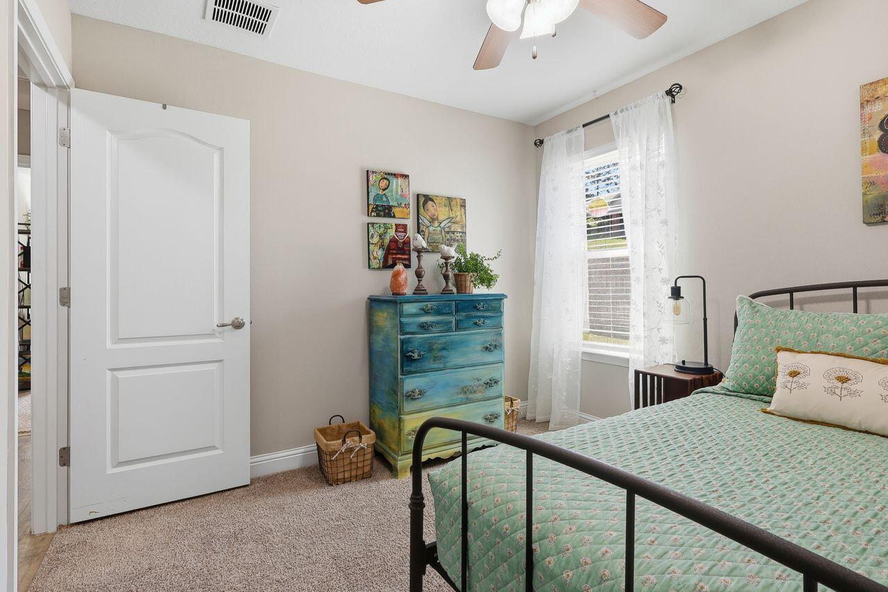 3025 Crown Creek Circle