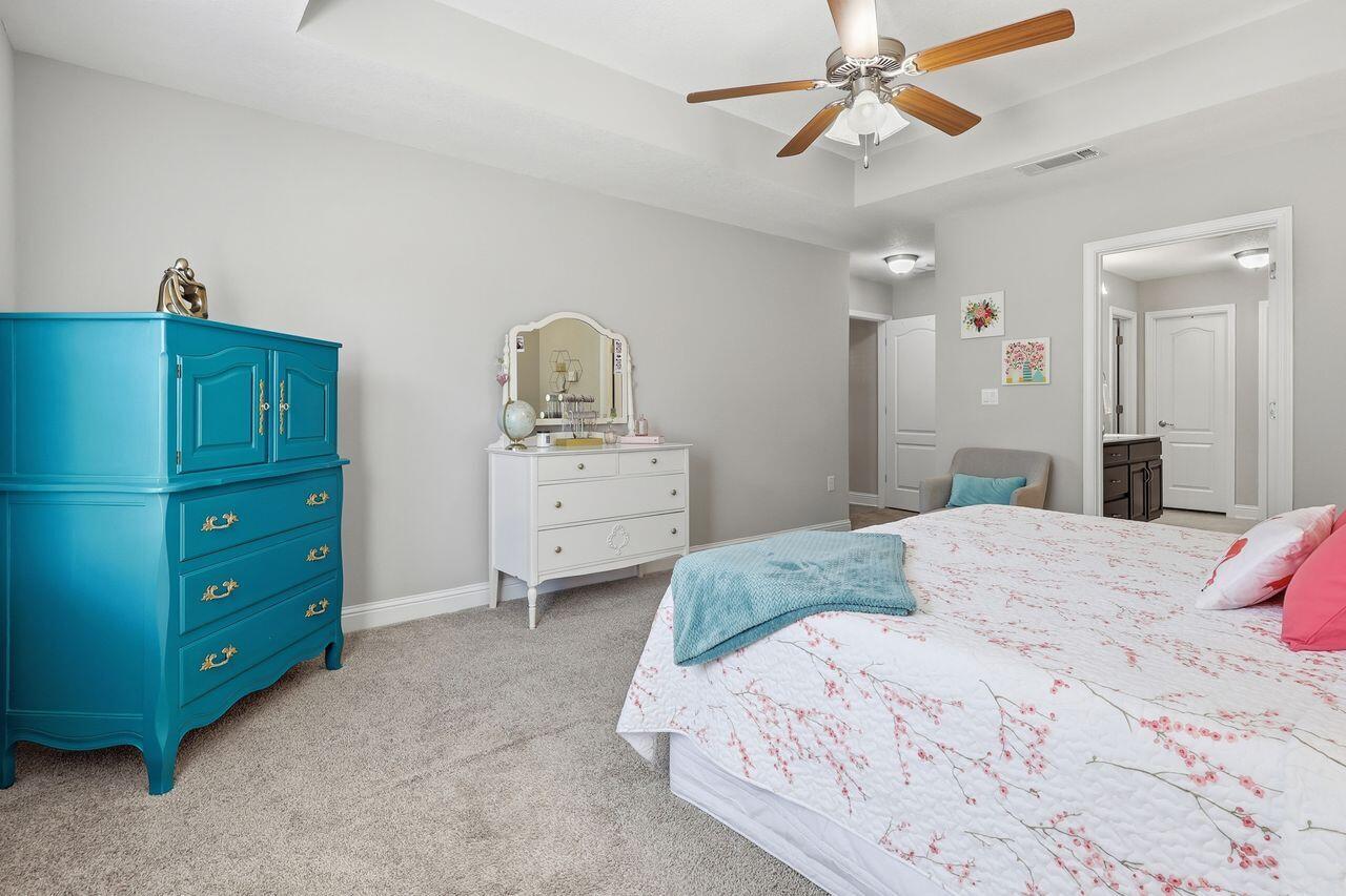 3025 Crown Creek Circle