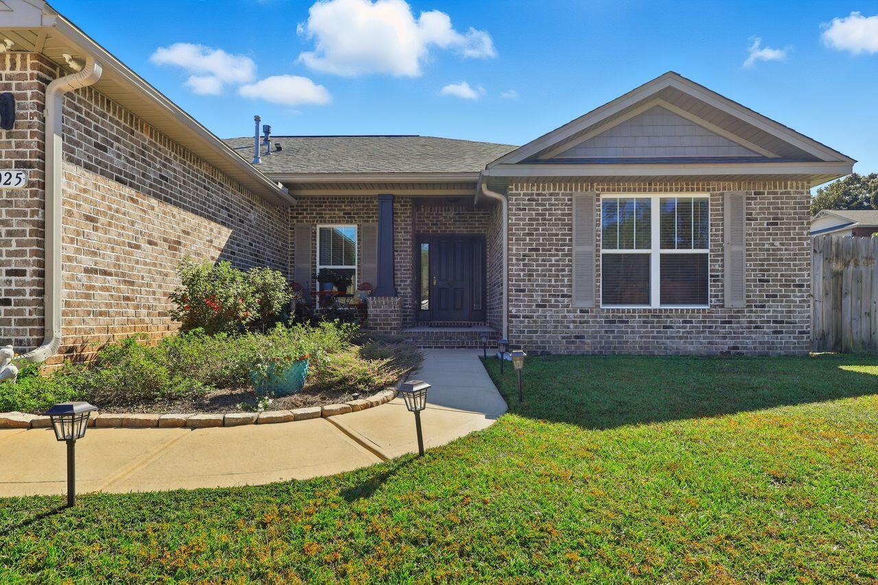 3025 Crown Creek Circle