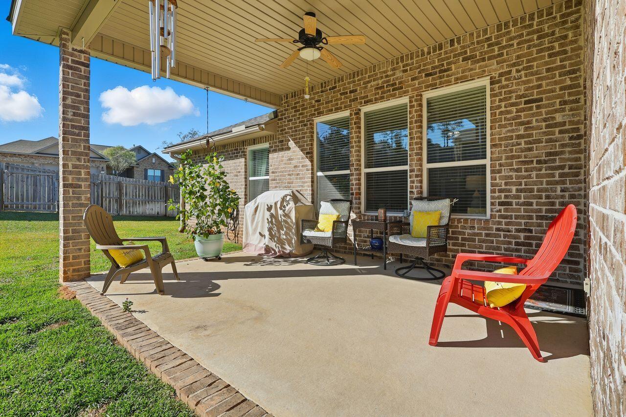 3025 Crown Creek Circle