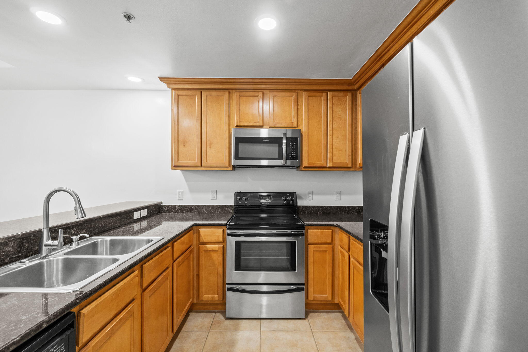 251 MATTIE M KELLY Boulevard Boulevard 302