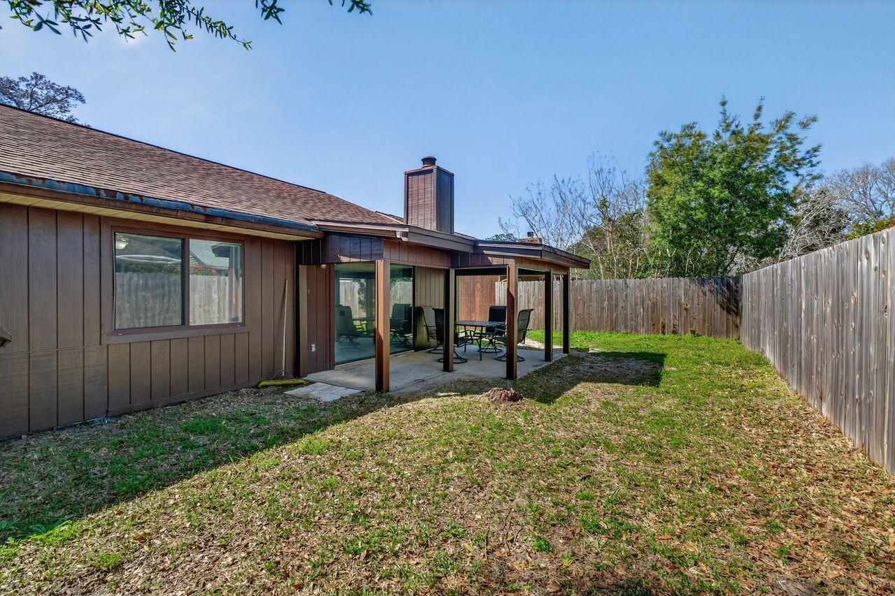 1020 Alderwood Way