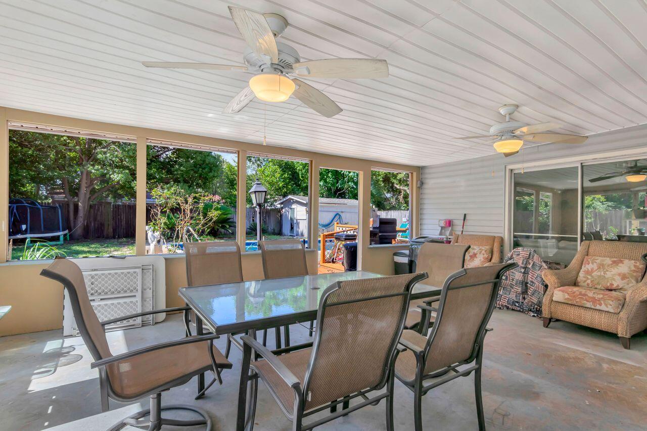 17 NW Highland Drive