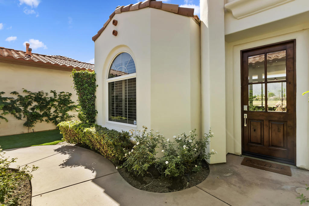 79568 Mission Drive East Drive E