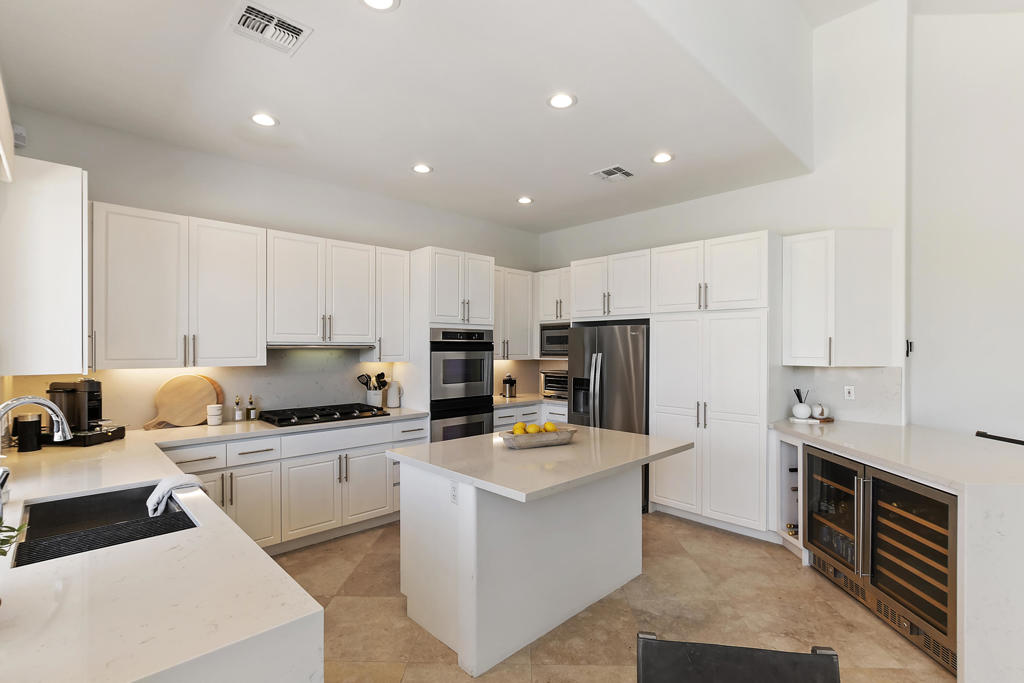 79568 Mission Drive East Drive E