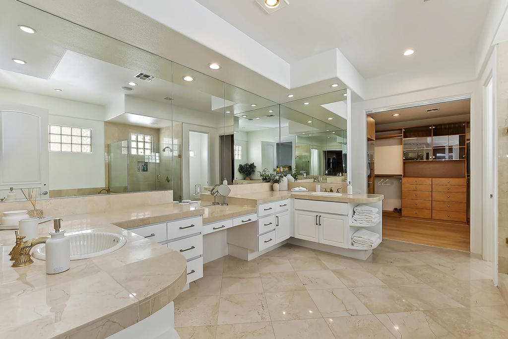 79568 Mission Drive East Drive E