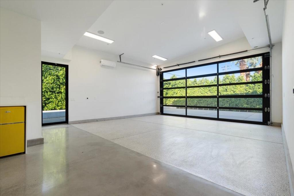 524 E E Miraleste Court Court