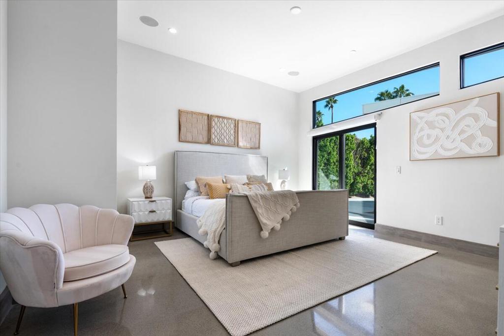 524 E E Miraleste Court Court