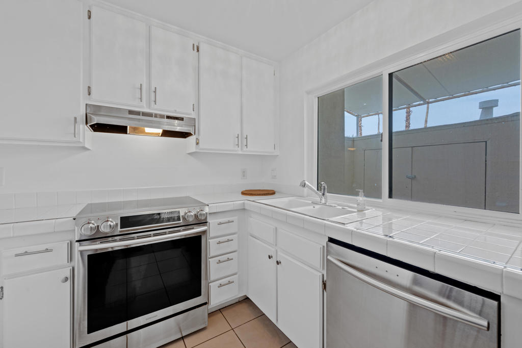 48940 Desert Flower Drive