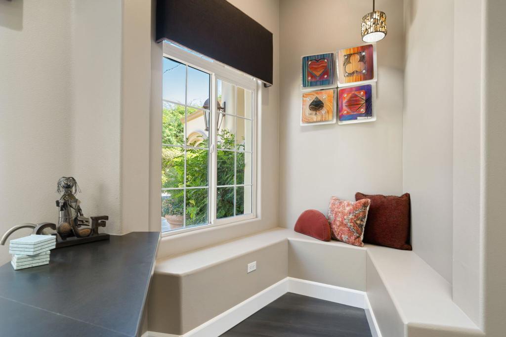 45368 Espinazo Street