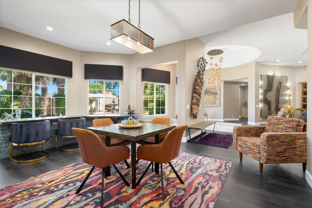 45368 Espinazo Street