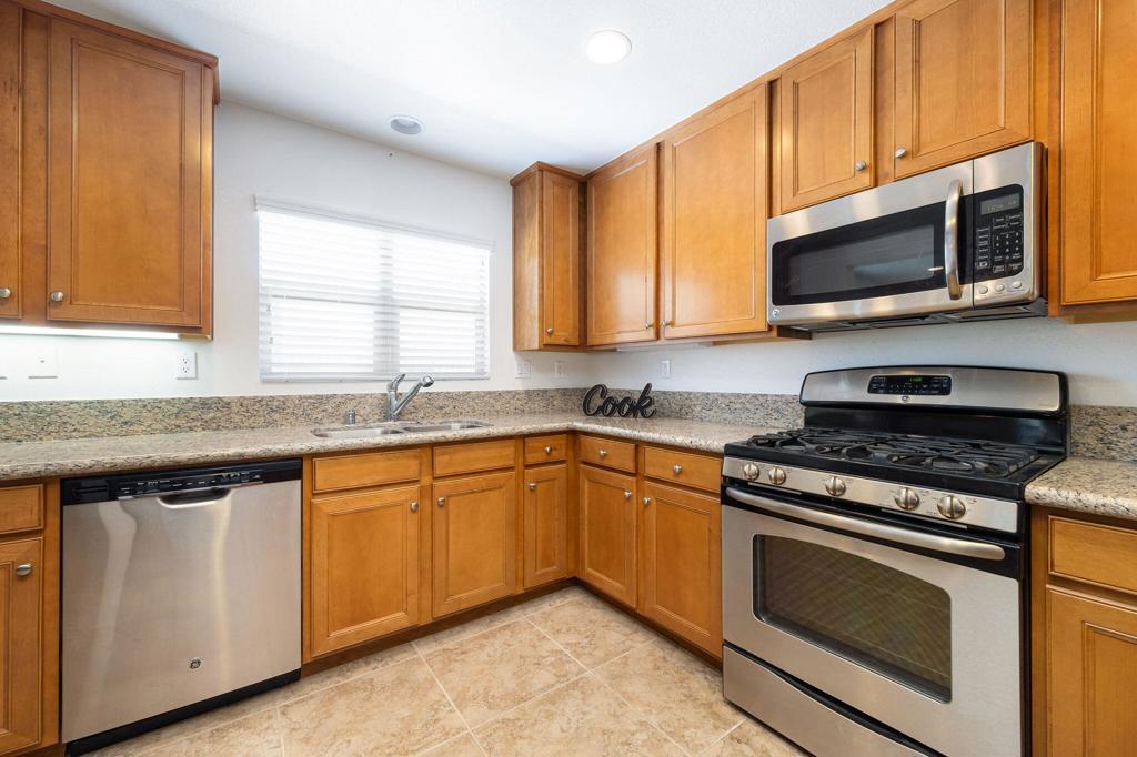 232 Paseo Bravo