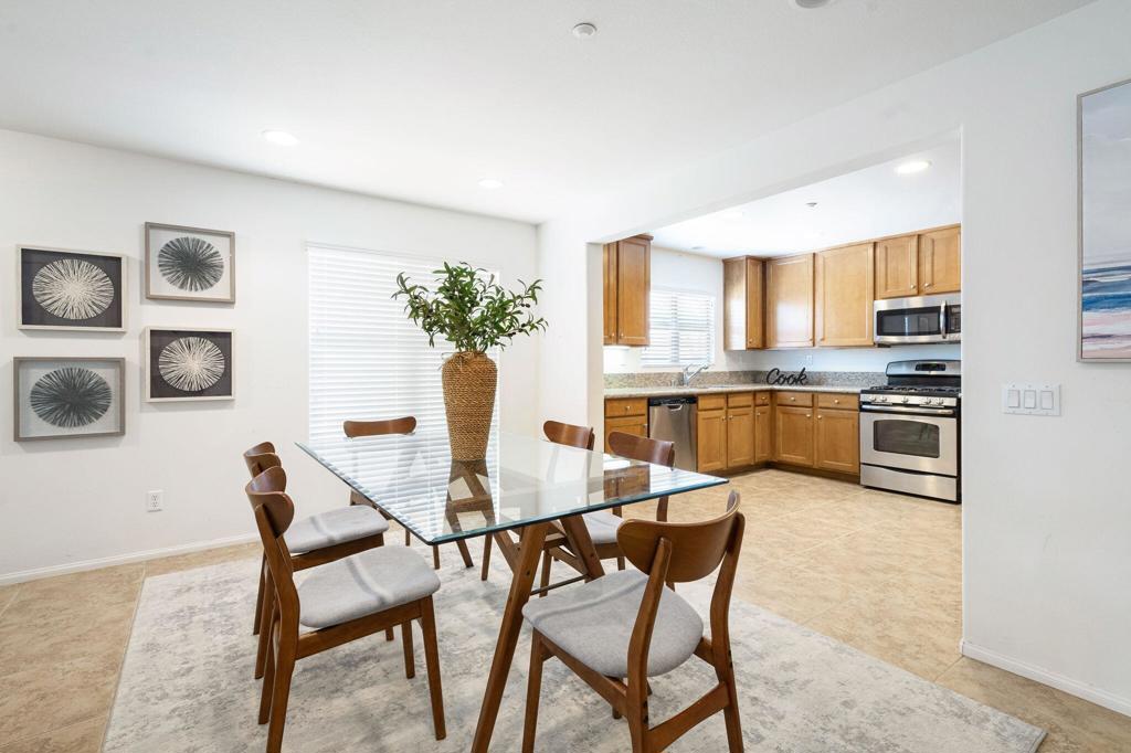 232 Paseo Bravo