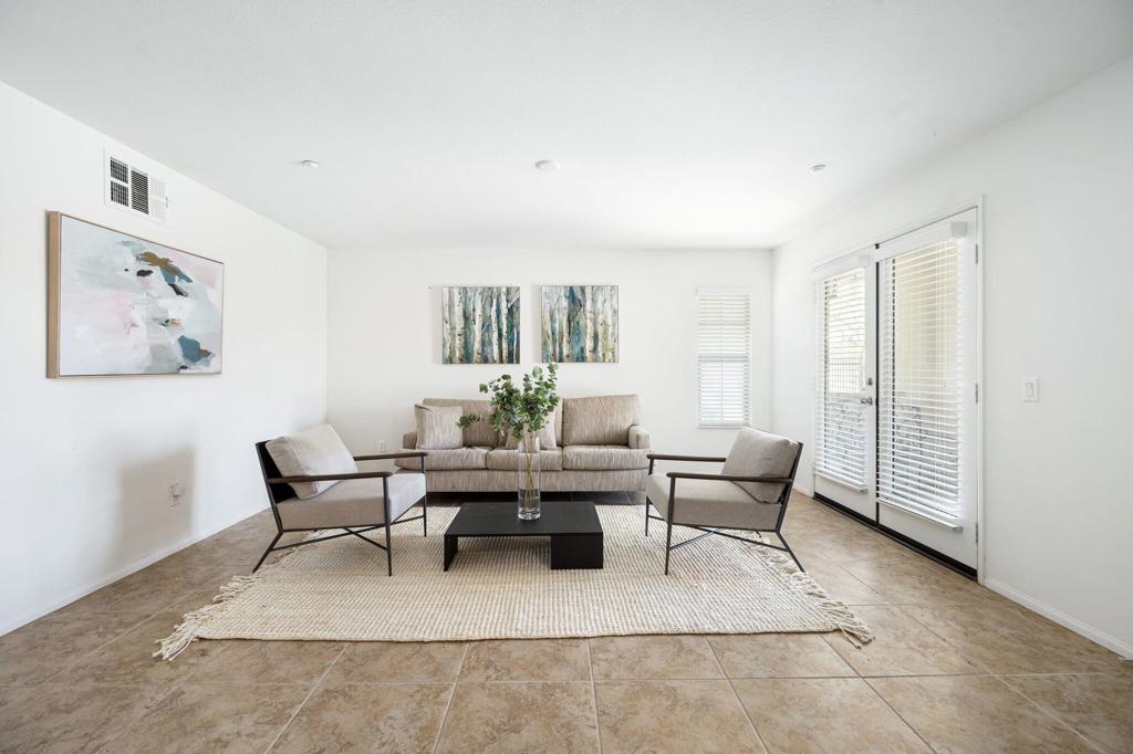 232 Paseo Bravo