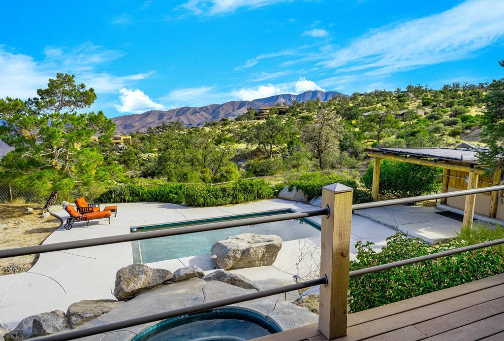 61100 Scenic Drive Unit: 263