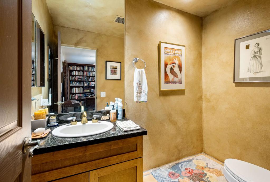 61100 Scenic Drive Unit: 263