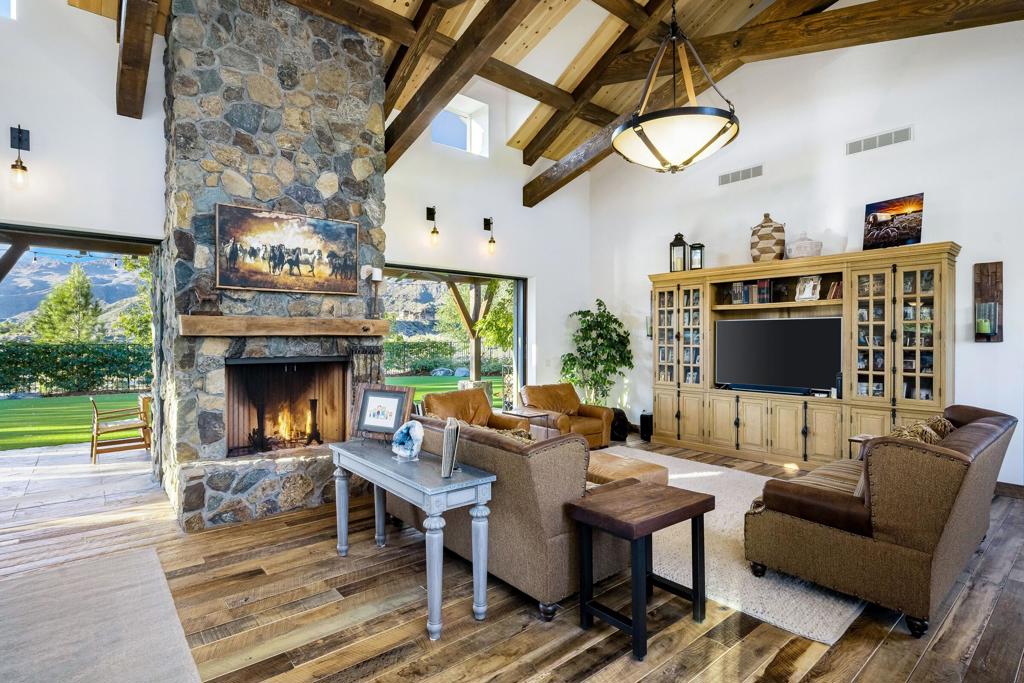 71765 Painted Canyon Road